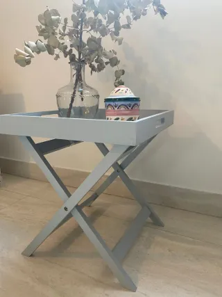 Mesa auxiliar plegable gris
