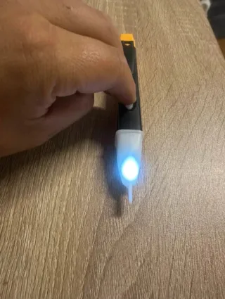 Detetor de Tensão sem Toque