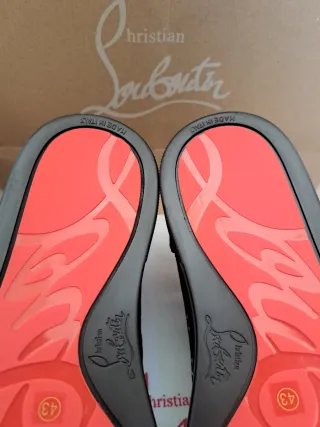 Christian Louboutin Zapatillas Negras