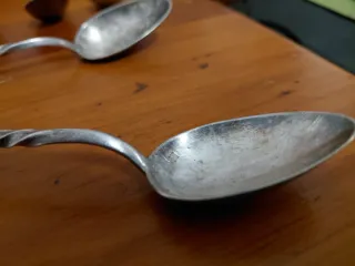 Lote cubertería antigua metal