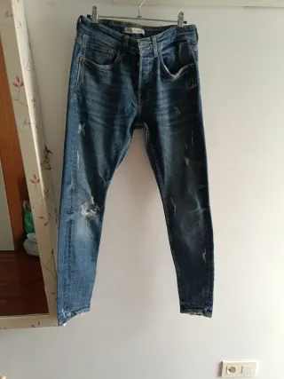 Pantalón vaquero Zara hombre Talla M elástico