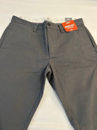 Pantalones chinos Dockers grises nuevos. T.32x34