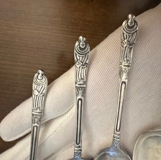 Antichi cucchiai Apostoli England.