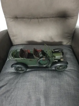 Coche de colección verde