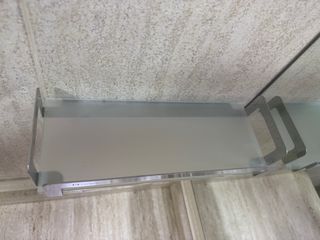 Estante de cristal para baño 30cm