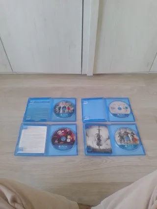 PS4 Slim 500GB + Controller