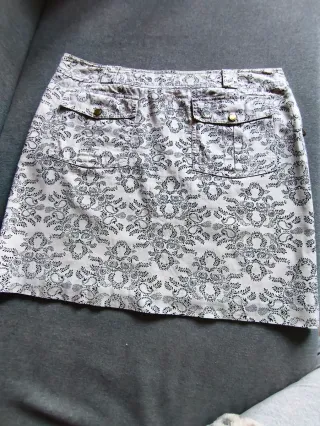 Falda Cortefiel Estampada