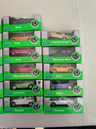 Colección Coches WELLY 1:60. 23 unidades. 4€c/u.