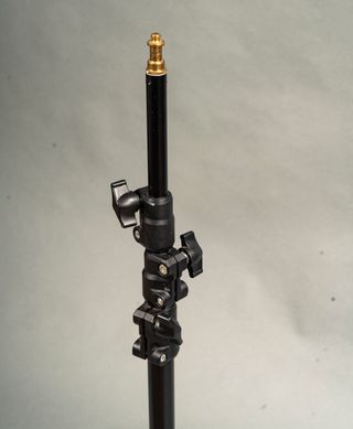 PIE DE ESTUDIO MANFROTTO 368B