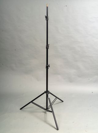 PIE DE ESTUDIO MANFROTTO 368B