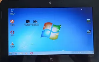 Compac Mini CQ 500 10.1pulgadas.