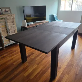 Mesa de comedor extensible de madera natural