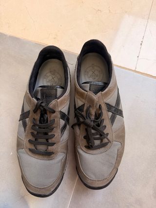 Zapatillas Munich Marrones y Grises Talla 41