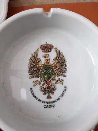 Lote 3 Ceniceros Militares Cerámica