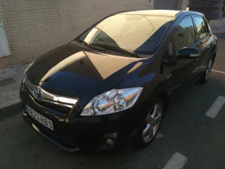 Toyota Auris 2011