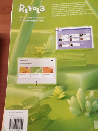 Biologia i Geologia. 3 Secundaria. Revola