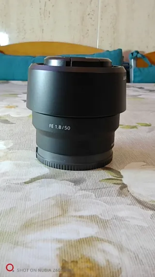 Objetivo Sony FE 1.8/50