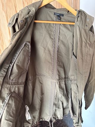 Parka Mango verde militar mujer
