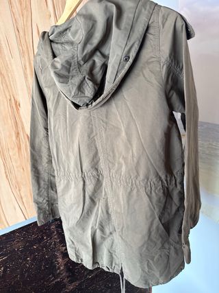 Parka Mango verde militar mujer