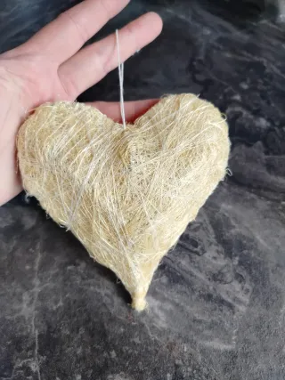 Decorazione a forma di cuore beige/oro