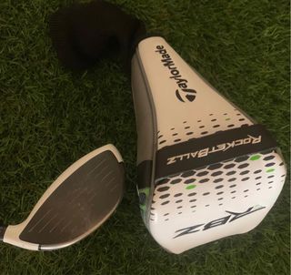 Driver TaylorMade RBZ 10.5 zurdo con funda