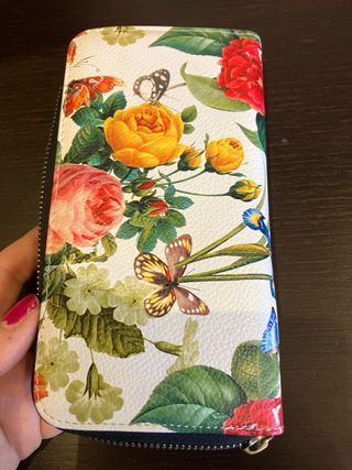 Portafoglio donna floreale con chiusura