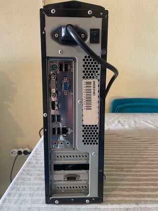 Ordenador Sobremesa Hiditec + pantalla Acer