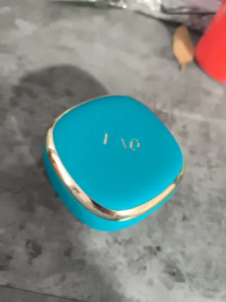 Foreo FAQ 301 LED Masajeador Capilar