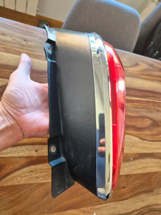 LUZ TRASERA DERECHA FIAT 500X 2015 - 2019