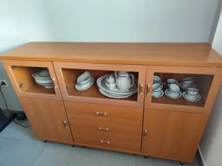 Salón completo de madera
