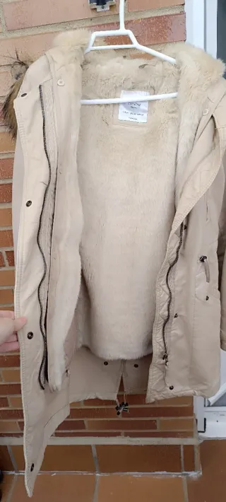 Abrigo parka mujer con capucha