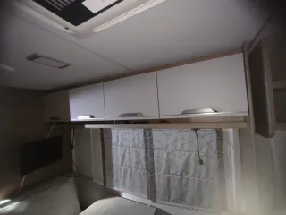 Caravana KNAUS poco uso