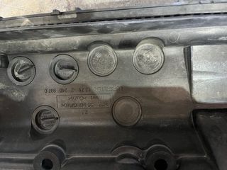 Colector Admisión/Escape y tapa balancines BMW E90