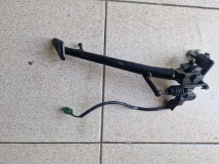 Descanso original Suzuki GSXR 1000 K9-L5