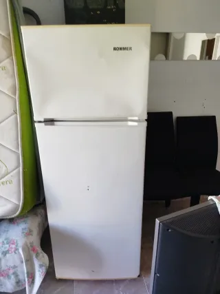 Nevera Rommer blanca
