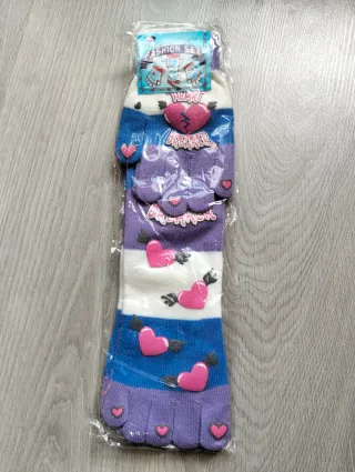 Guantes y calcetines niño (3,50€ cada uno)