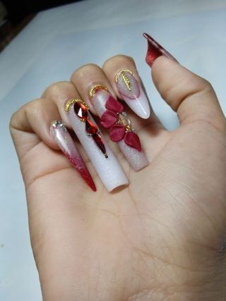 Servicio de uñas ,Castellón