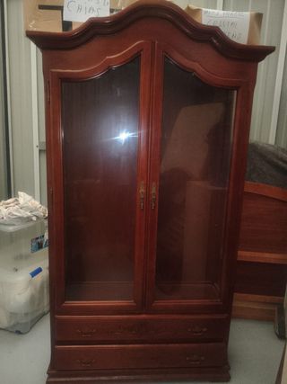 Vitrina madera roble y cristal