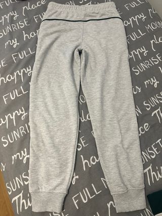 Chándal Zara niño verde y gris talla 11-12 (152cm)
