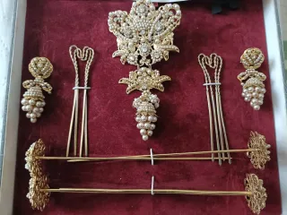 Aderezo antiguo de racimo