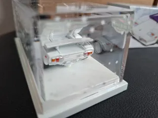 Hot Wheels 1982 Lamborghini Countach LP500S