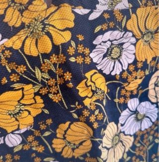 Vestido retro floral Zara