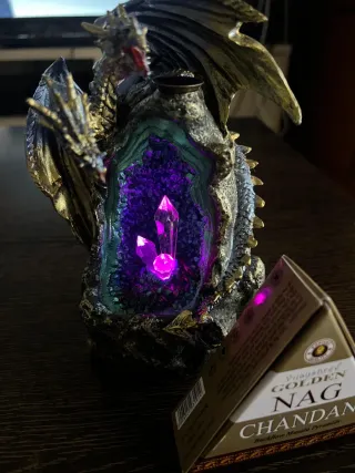Quemador Incienso Dragón Geoda Teal Dorado
