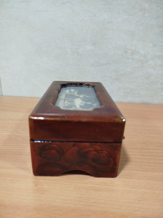 Joyero vintage con forro rojo