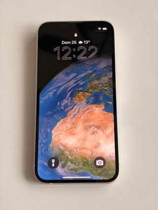 iPhone 13 mini + Fundas y Cable