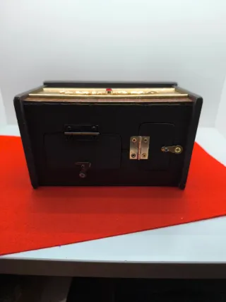 Radio Transistor Crown Melody Coins