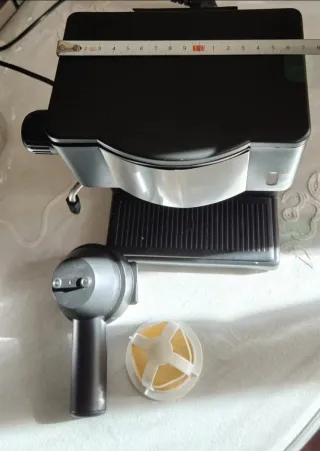 Cafetera Goteo Pequeña. Muy poco peso. Buen café