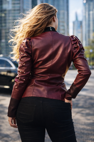 Cazadora Cuero Granate Pinchos Rockera Gótica  XL