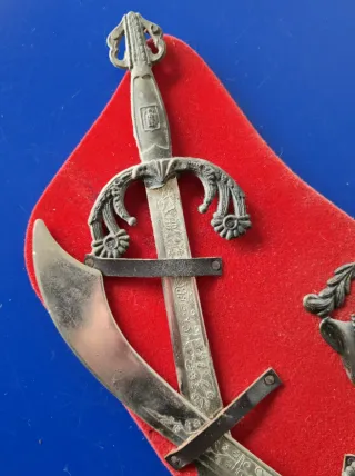 Antiche sciabole decorative