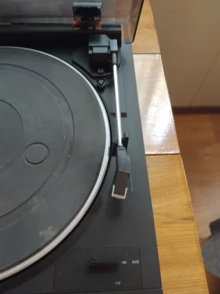 Tocadiscos Aiwa Negro